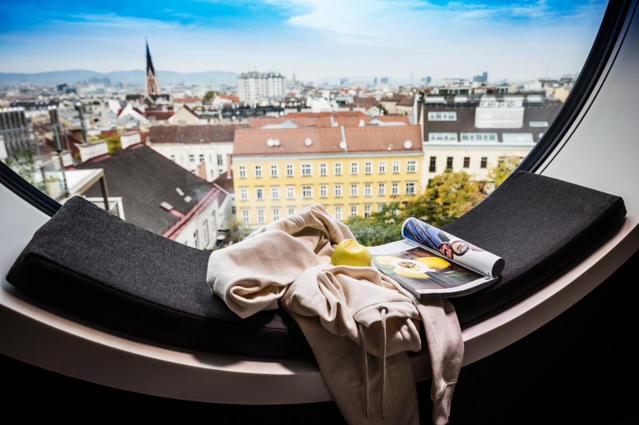 Mooons Vienna Hotel Bagian luar foto